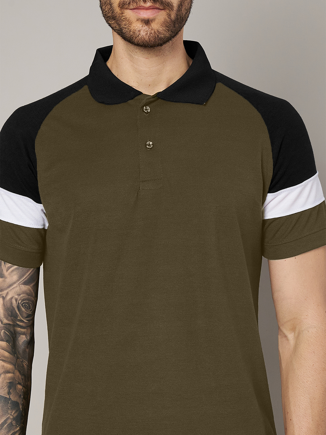 Men Colorblock Olive Polo T-Shirt - Leotude Fashion