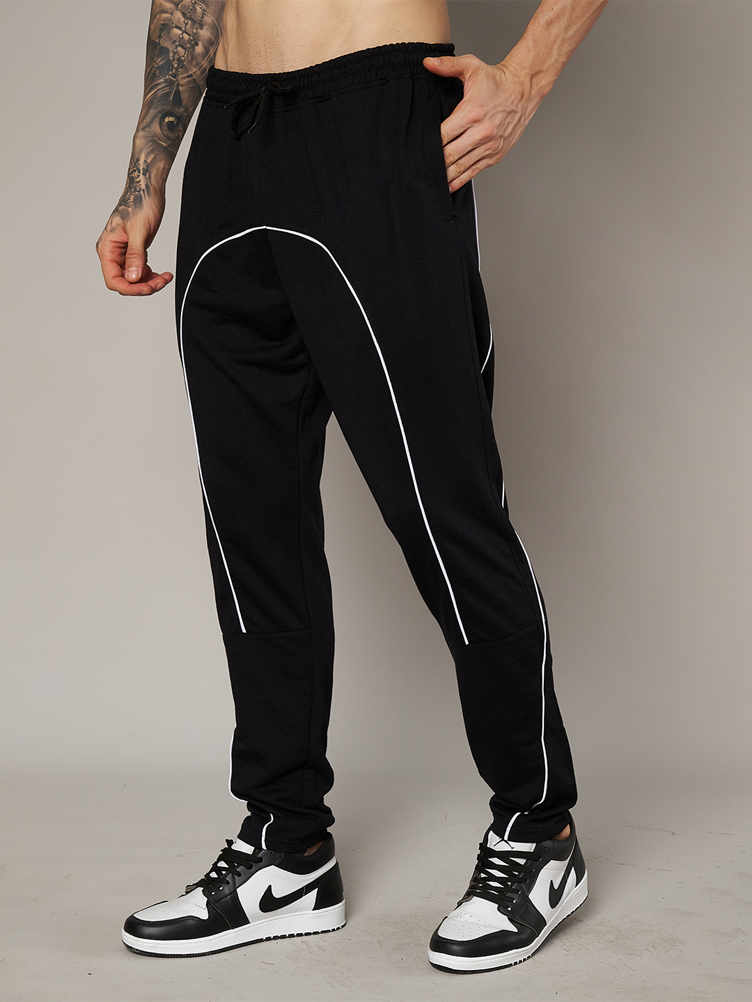 Men Black Track Pants - Leotude Fashion