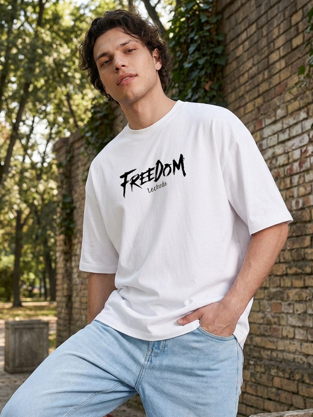 Leotude Men Oversized PREMIUM FREEDOM TSHIRT - Leotude Fashion