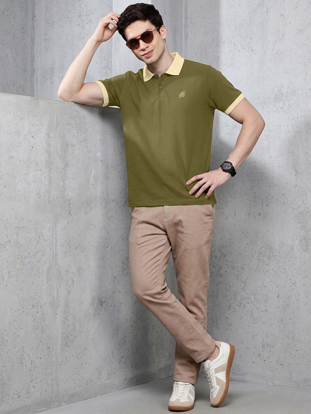 Men Solid Olive Green Polo T-Shirt