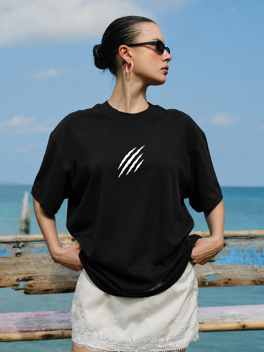 Women Oversized Printed T-Shirt | Black Scar | Half Sleeve Round Neck Streetwear Tee - Leotude Fashion