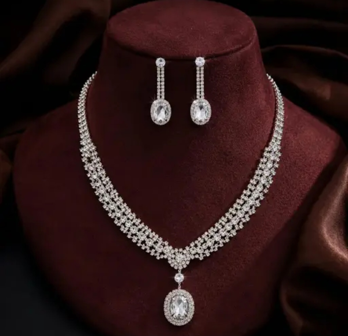 Neclace